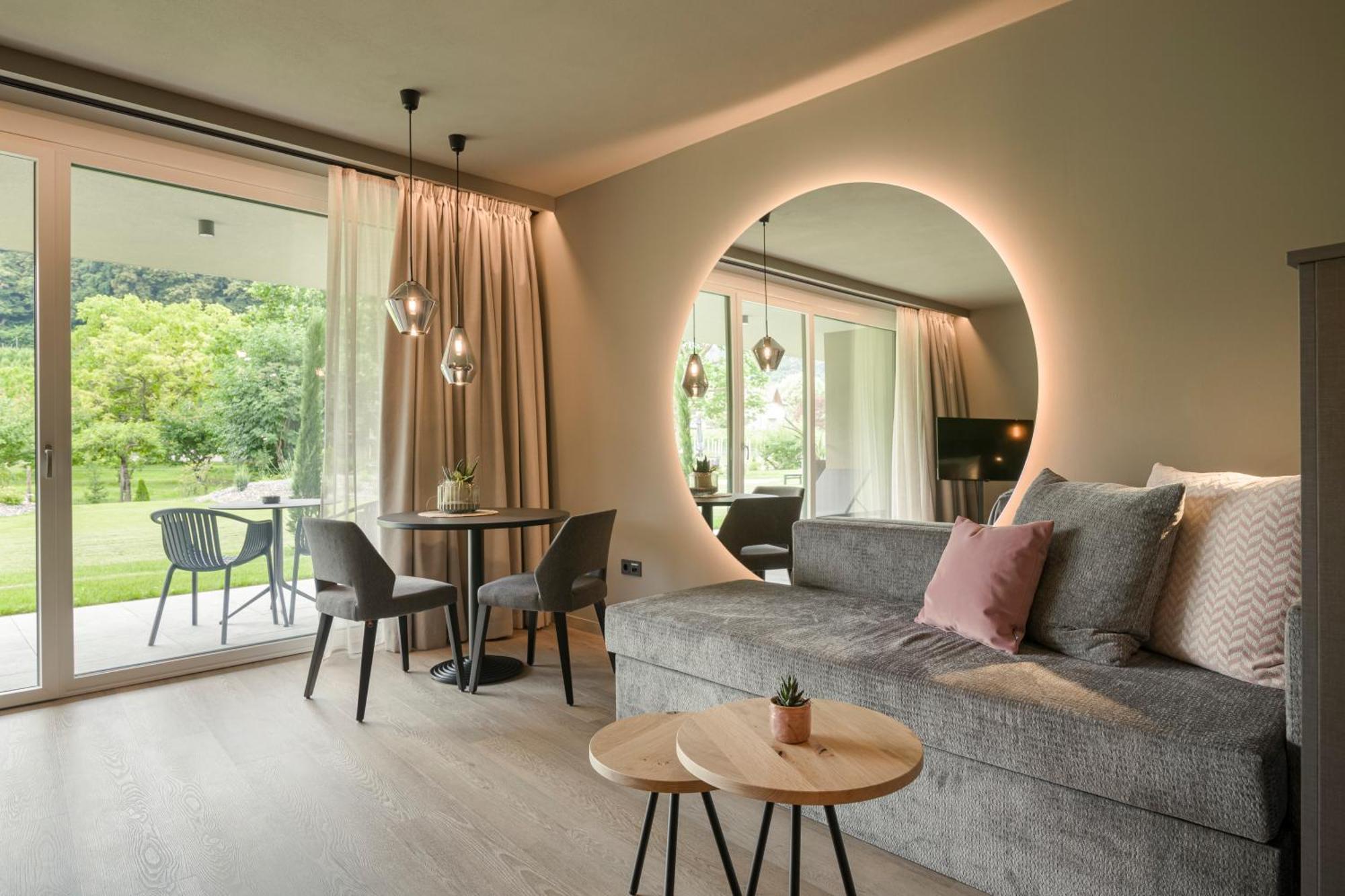 Belia Lofts - Adults Only - Apartments Апп'яно-сулла-Страда-дель-Віно Екстер'єр фото