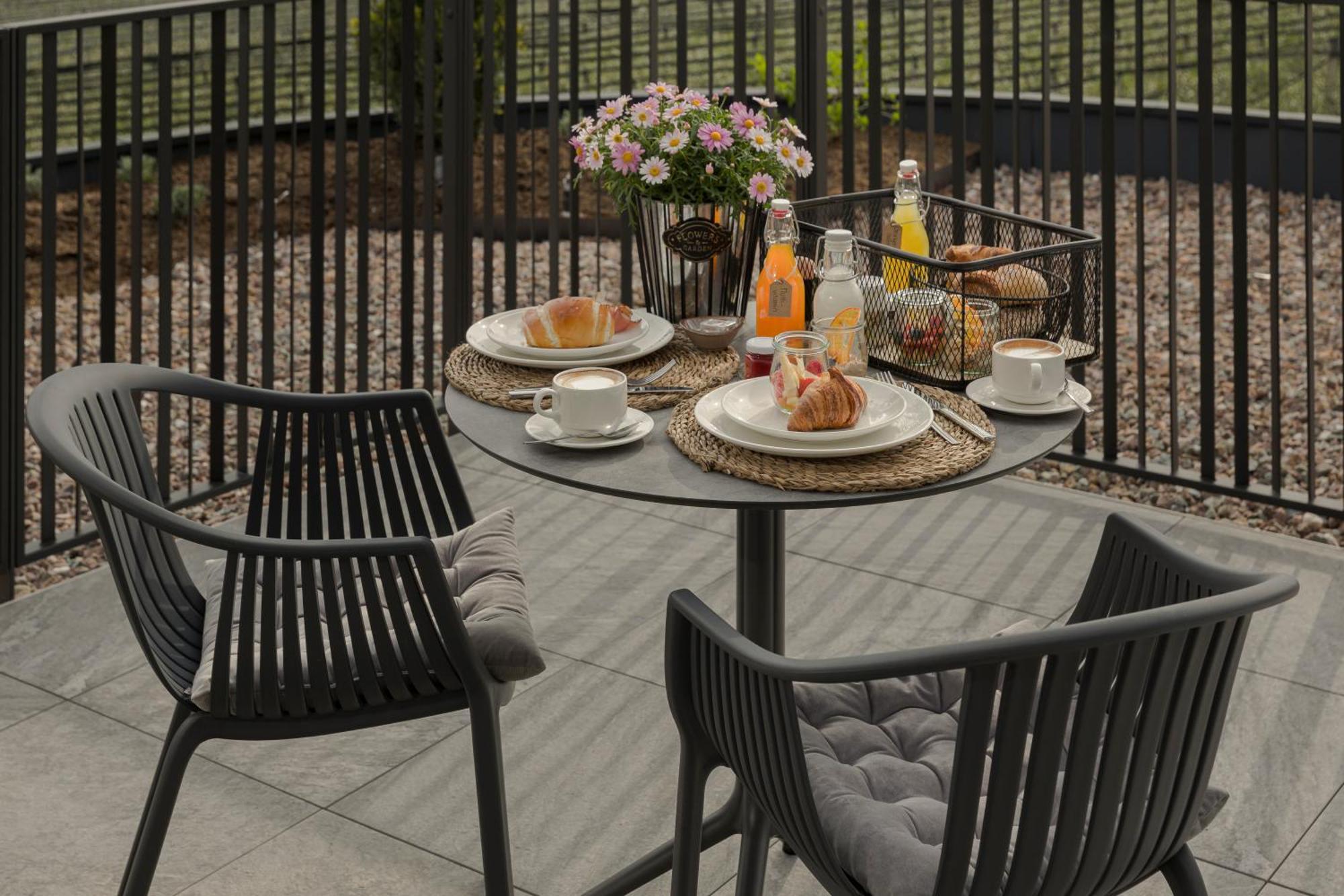 Belia Lofts - Adults Only - Apartments Апп'яно-сулла-Страда-дель-Віно Екстер'єр фото