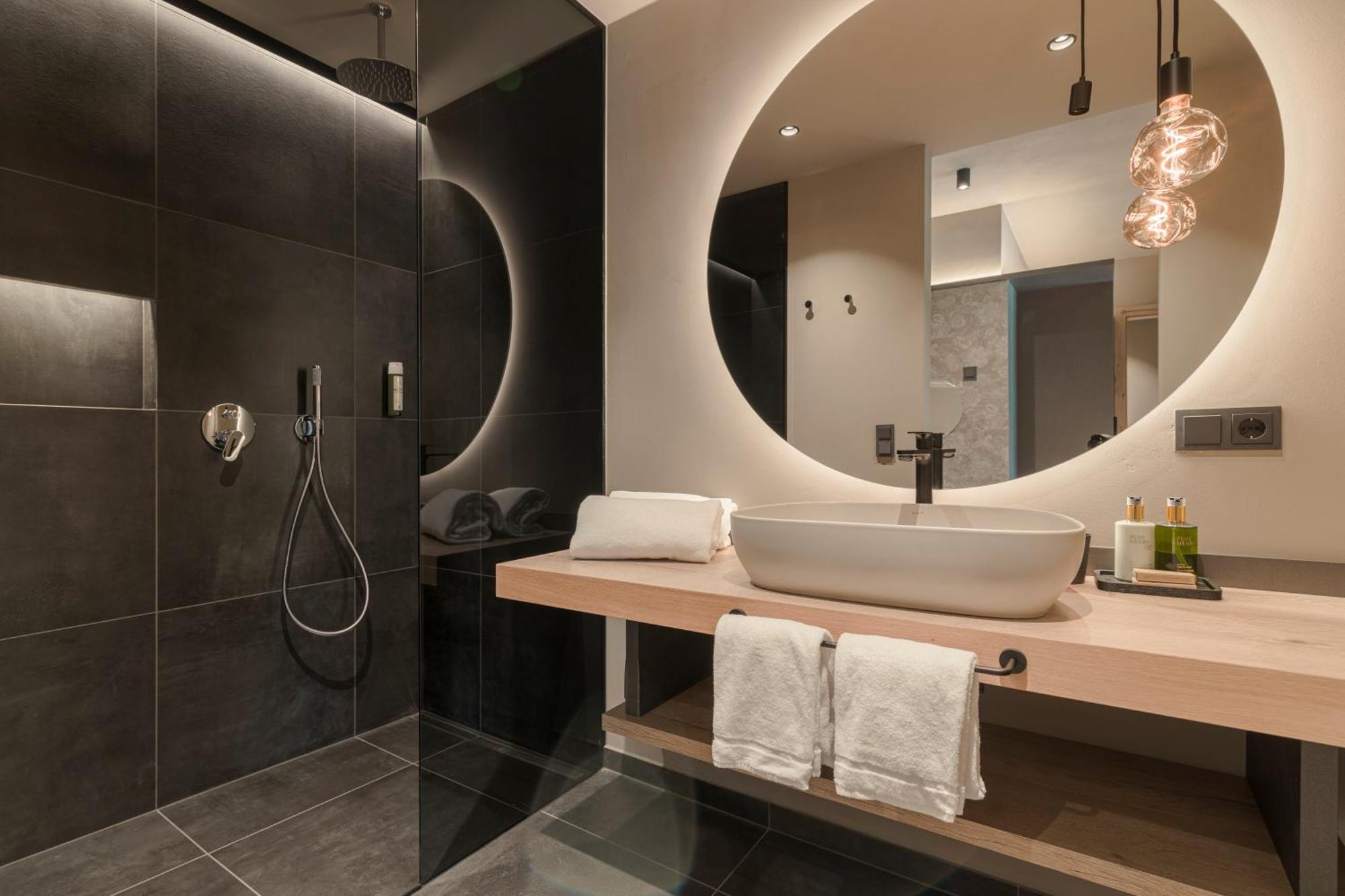 Belia Lofts - Adults Only - Apartments Апп'яно-сулла-Страда-дель-Віно Екстер'єр фото