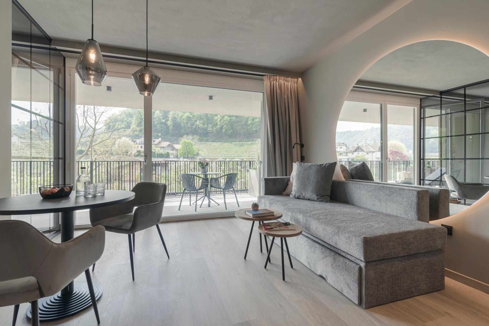 Belia Lofts - Adults Only - Apartments Апп'яно-сулла-Страда-дель-Віно Екстер'єр фото